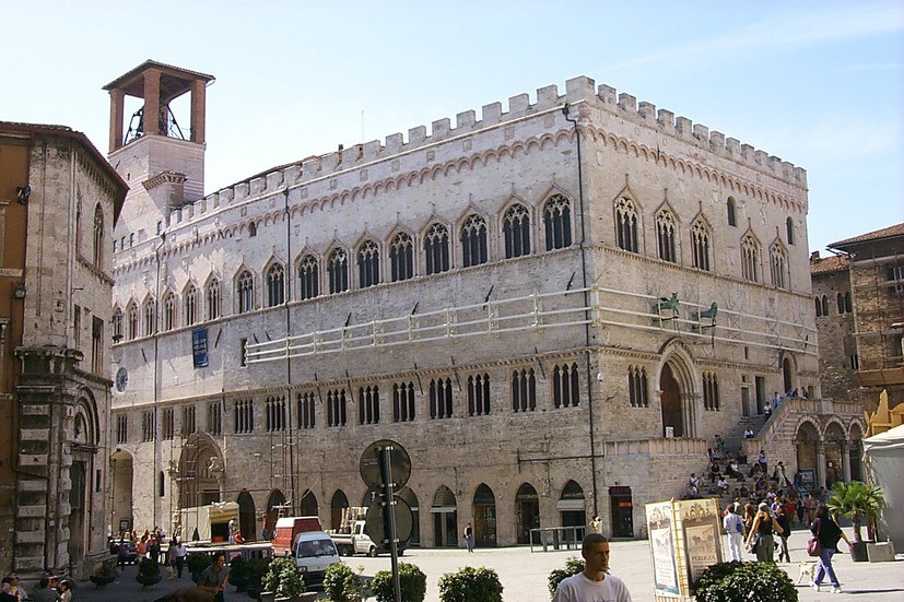 PROGETTAZIONE STRUTTURALE ESECUTIVA DELLE OPERE DI CONSOLIDAMENTO DANNI DAL SISMA DEL 26.09.1997 E SUCC. PALAZZO DEI PRIORI DI PERUGIA